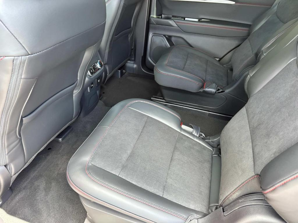 new 2025 Ford Explorer car, priced at $56,545