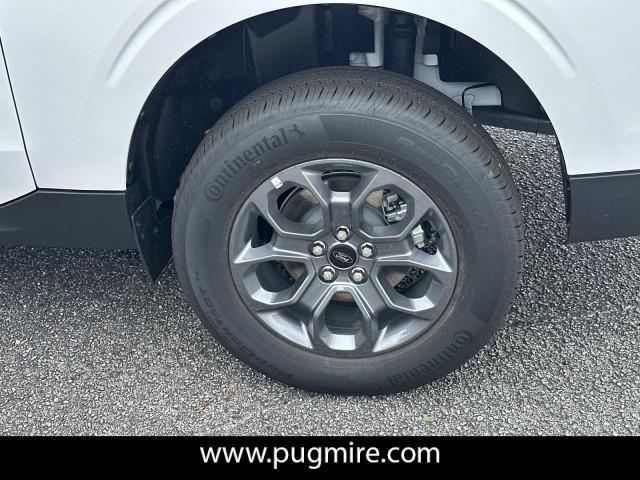 new 2025 Ford Maverick car, priced at $30,455