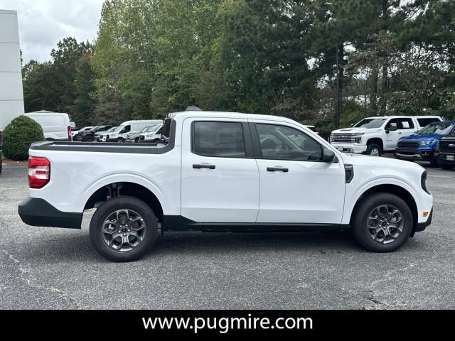 new 2025 Ford Maverick car, priced at $30,455