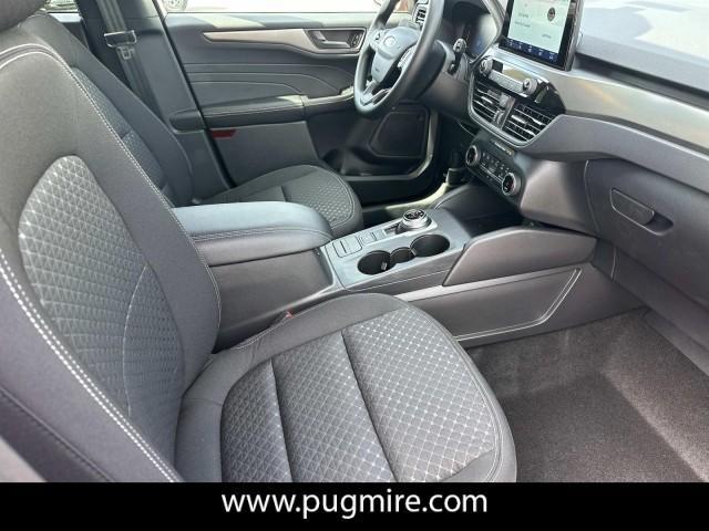 new 2025 Ford Escape car, priced at $26,985