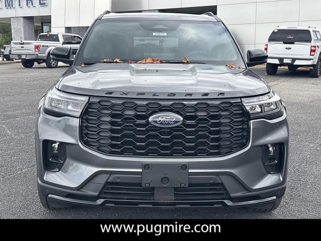 new 2025 Ford Explorer car, priced at $48,475