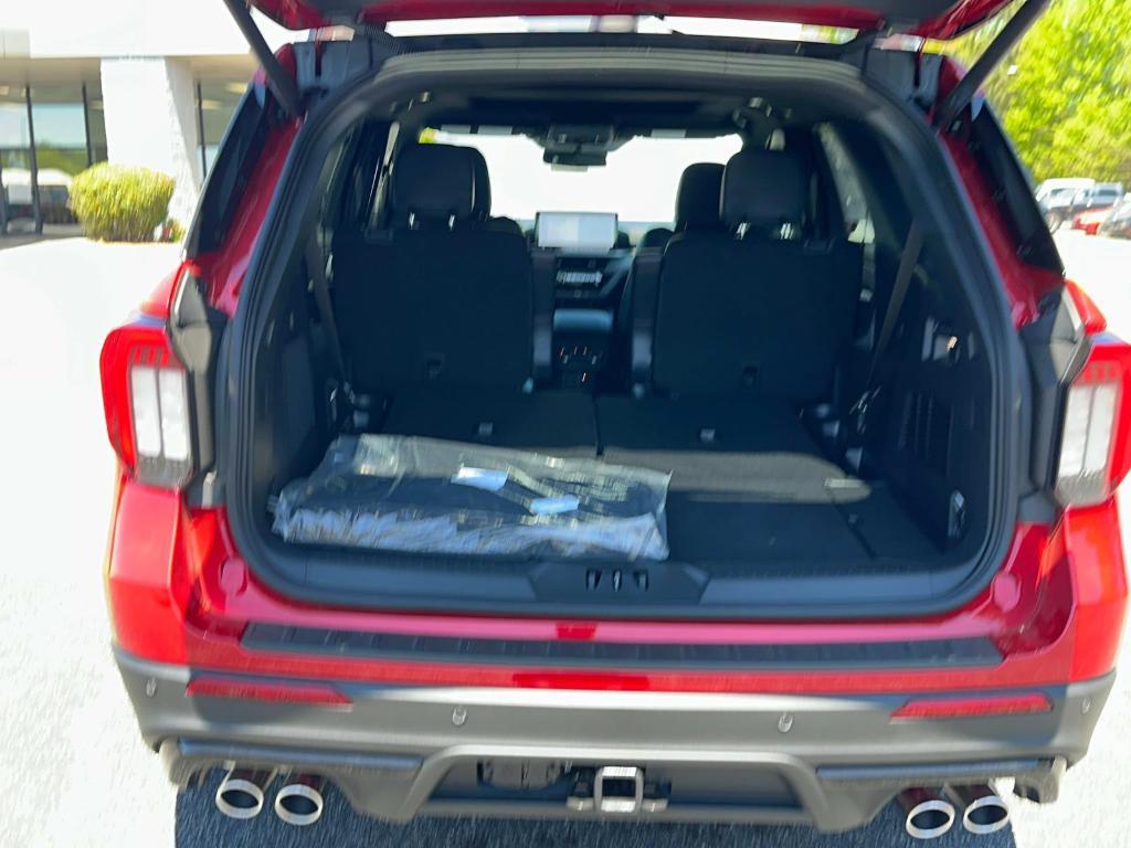 new 2025 Ford Explorer car, priced at $56,345