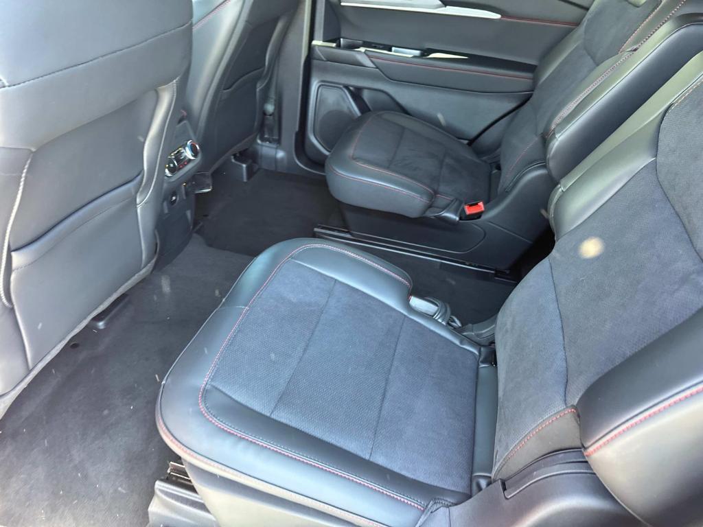 new 2025 Ford Explorer car, priced at $56,345