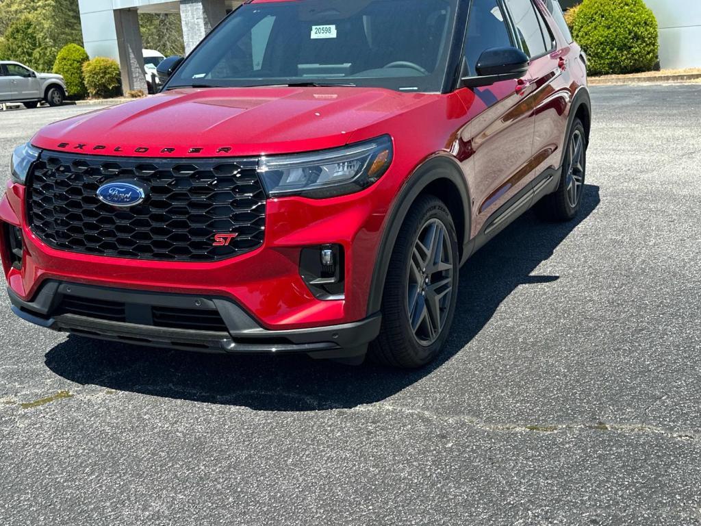 new 2025 Ford Explorer car, priced at $56,345