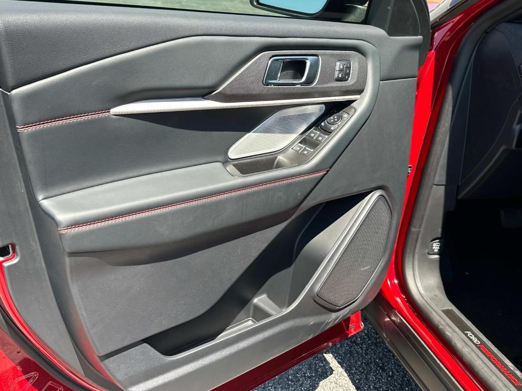 new 2025 Ford Explorer car, priced at $56,345