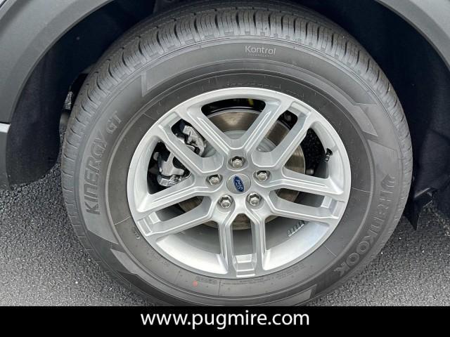 new 2025 Ford Explorer car, priced at $40,665