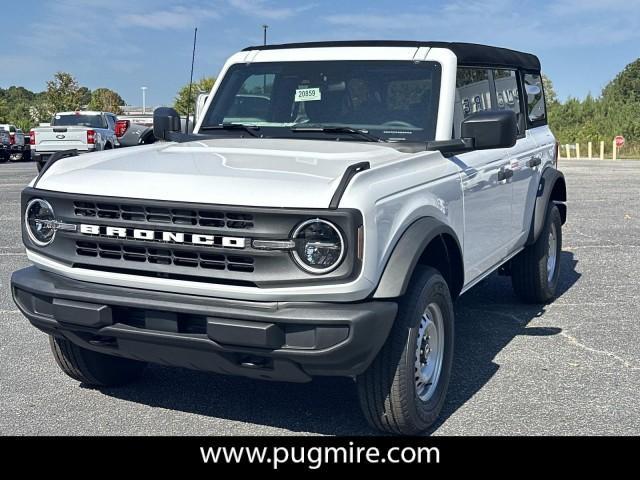 new 2025 Ford Bronco car, priced at $37,785