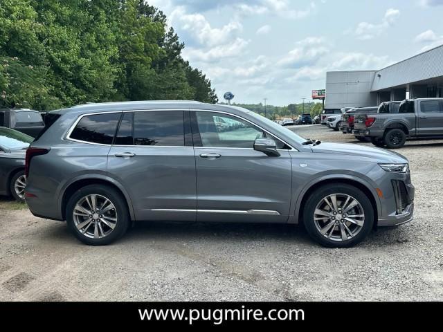 used 2022 Cadillac XT6 car, priced at $35,991