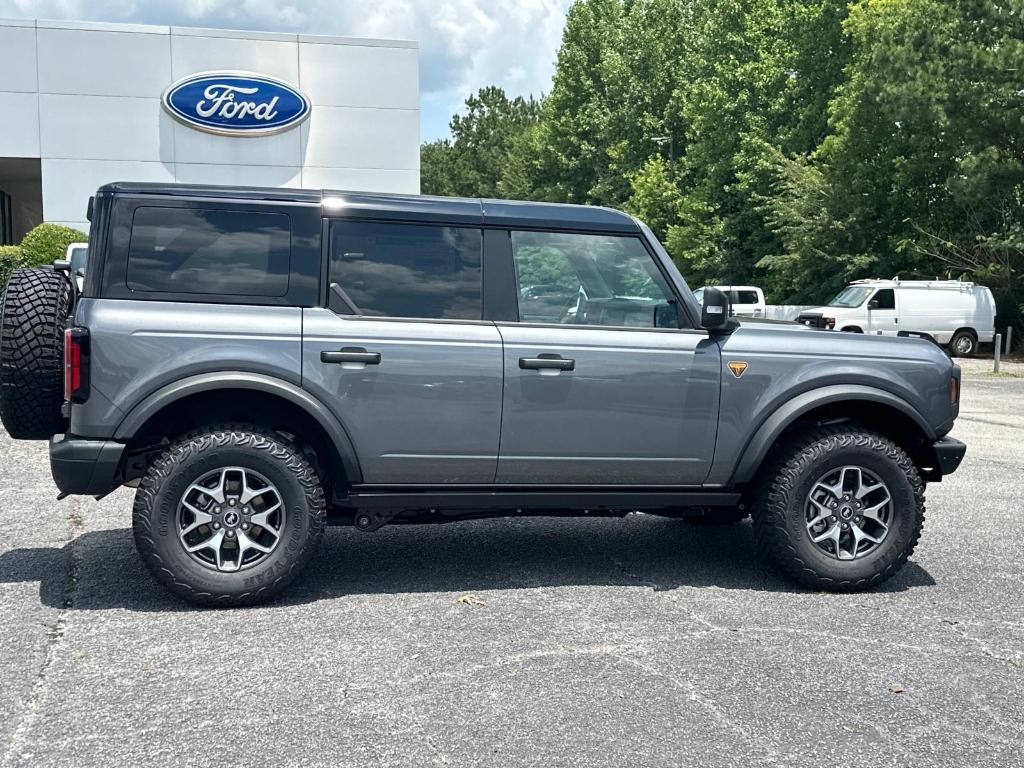 new 2025 Ford Bronco car, priced at $59,980