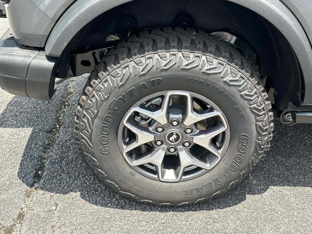 new 2025 Ford Bronco car, priced at $59,980