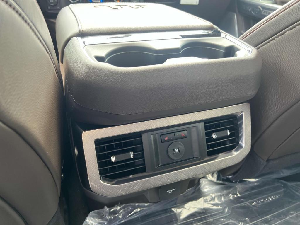 new 2025 Ford F-250 car
