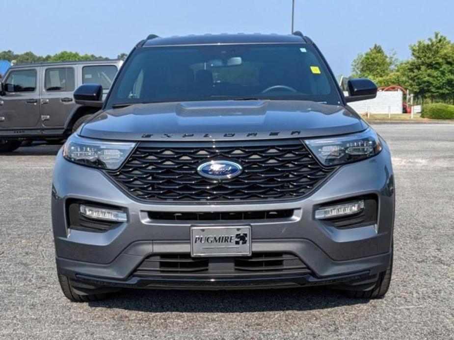 used 2022 Ford Explorer car, priced at $39,001