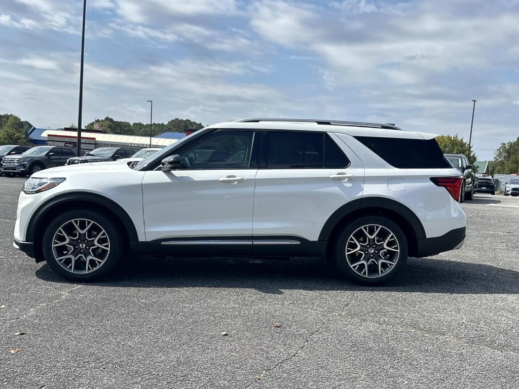 new 2025 Ford Explorer car, priced at $55,595