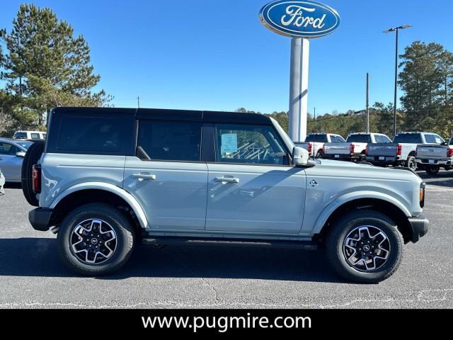 new 2024 Ford Bronco car, priced at $49,245