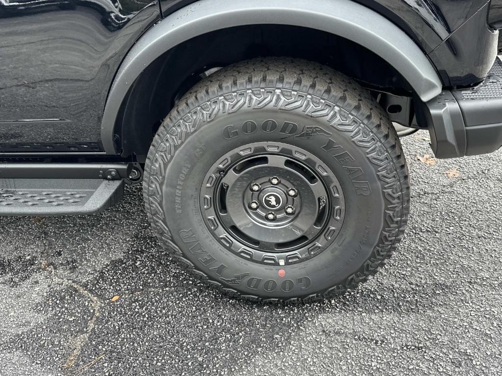 new 2025 Ford Bronco car, priced at $61,450
