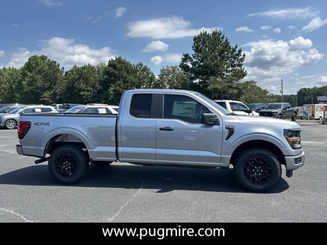 new 2025 Ford F-150 car, priced at $39,995
