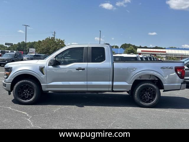 new 2025 Ford F-150 car, priced at $39,995