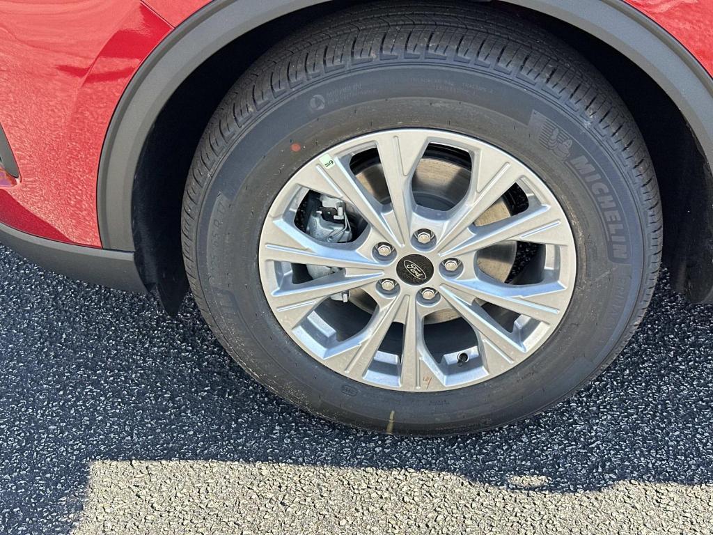 new 2026 Ford Escape car, priced at $27,680