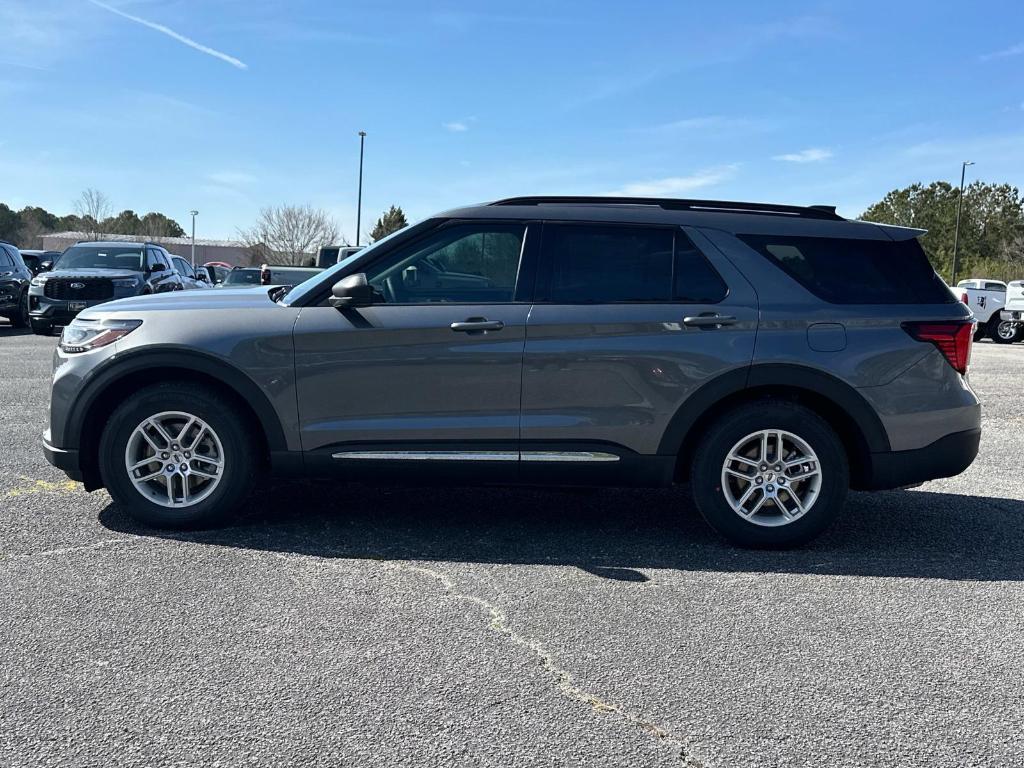 new 2025 Ford Explorer car, priced at $39,810