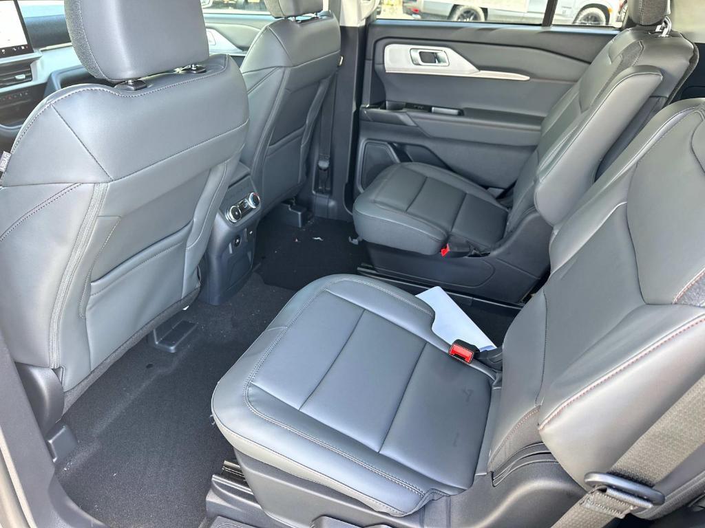 new 2025 Ford Explorer car, priced at $39,810