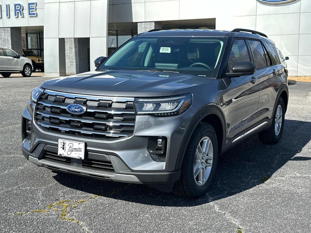 new 2025 Ford Explorer car, priced at $39,810
