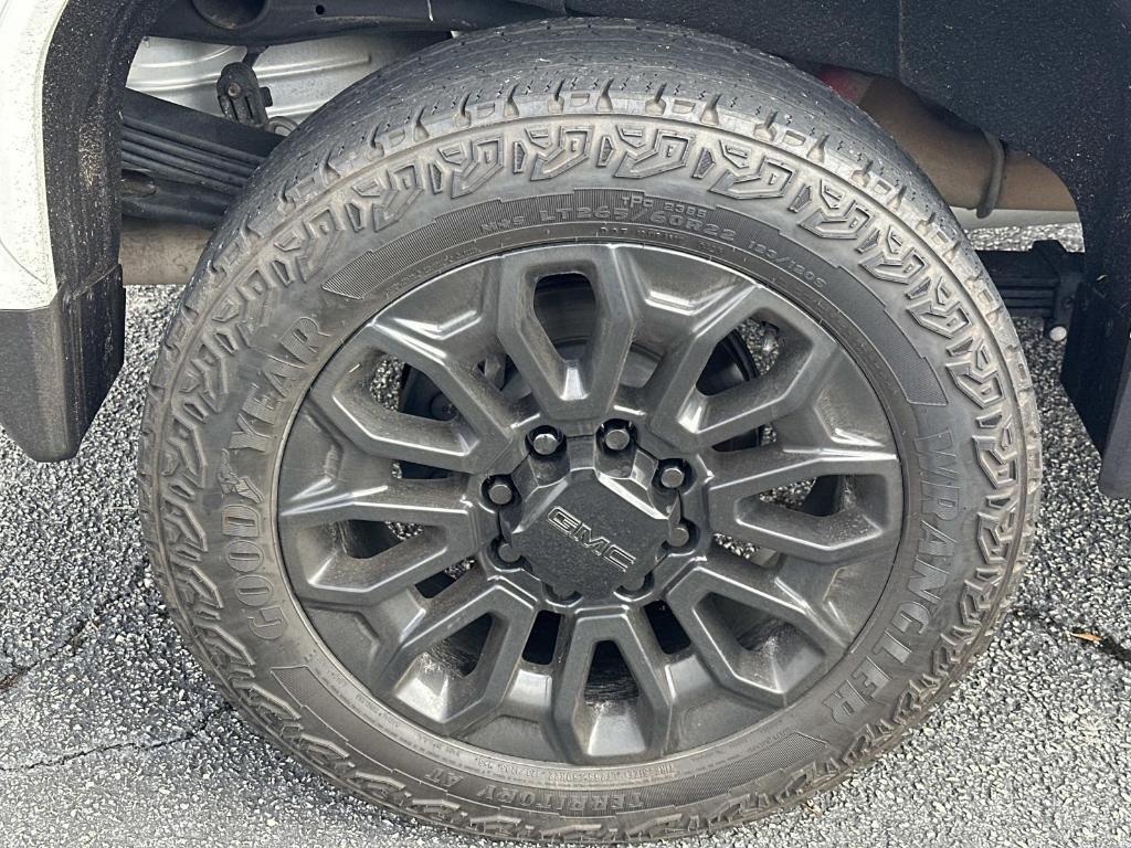 used 2025 GMC Sierra 2500 car, priced at $79,993