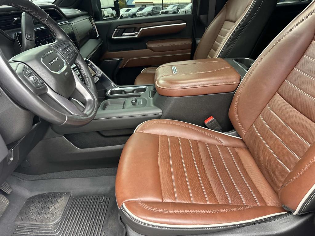 used 2025 GMC Sierra 2500 car, priced at $79,993