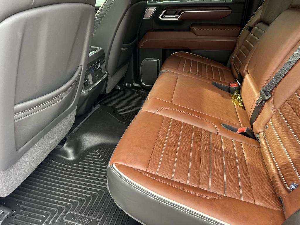 used 2025 GMC Sierra 2500 car, priced at $79,993