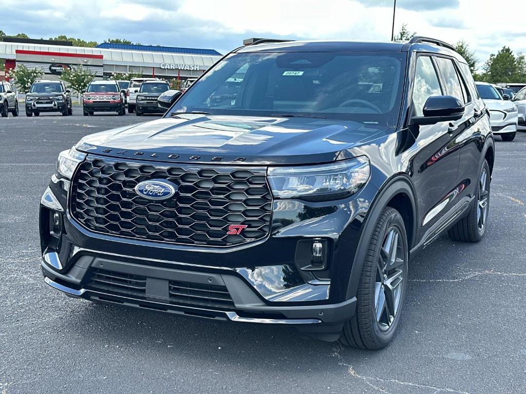 new 2025 Ford Explorer car, priced at $55,410