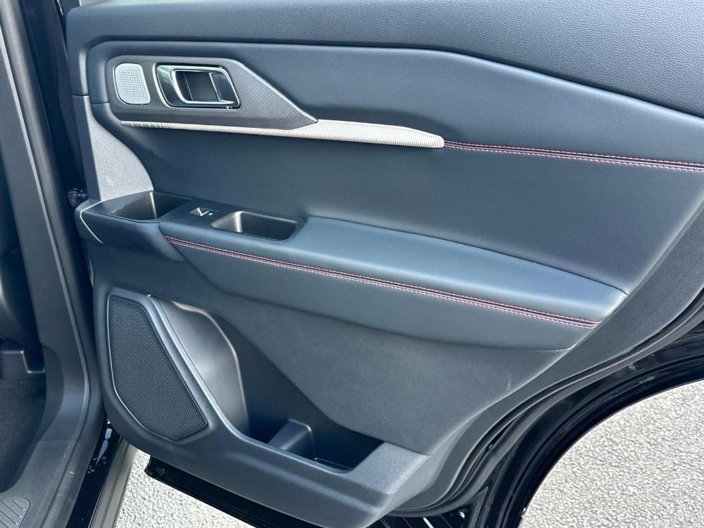new 2025 Ford Explorer car, priced at $55,410