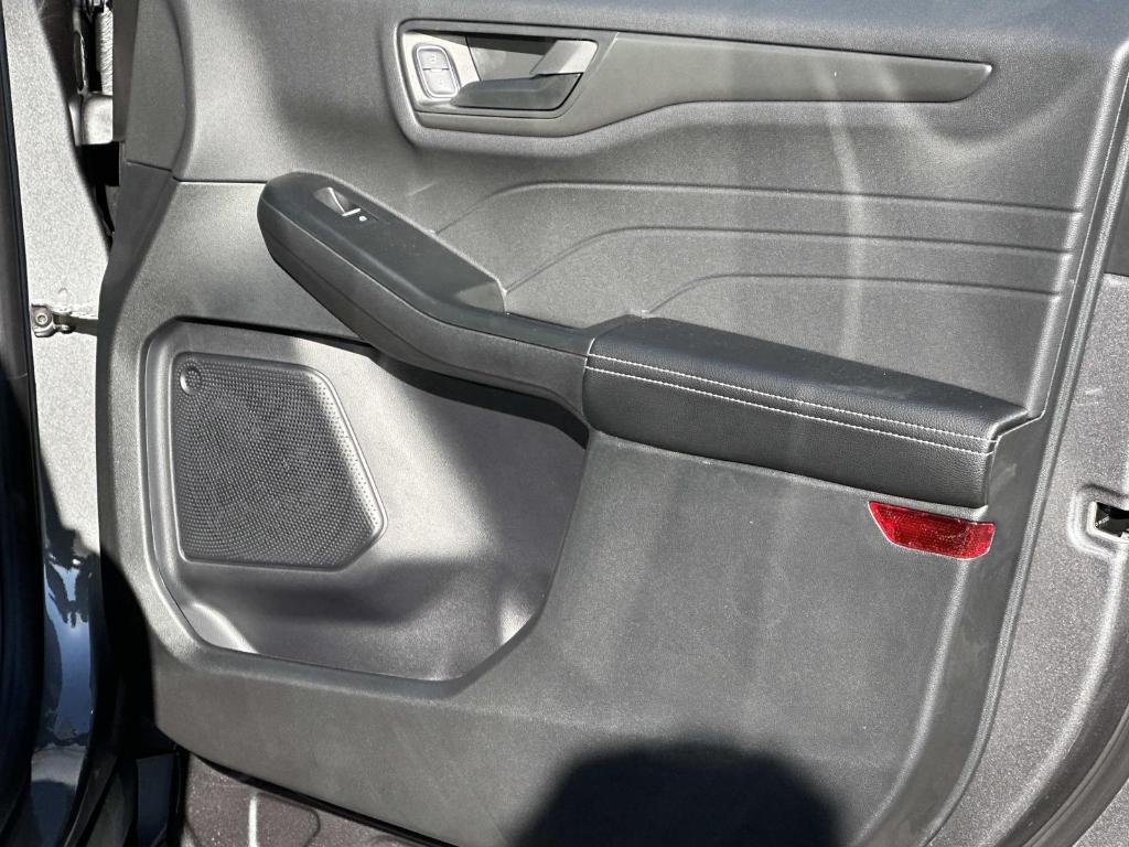 new 2026 Ford Escape car, priced at $29,275