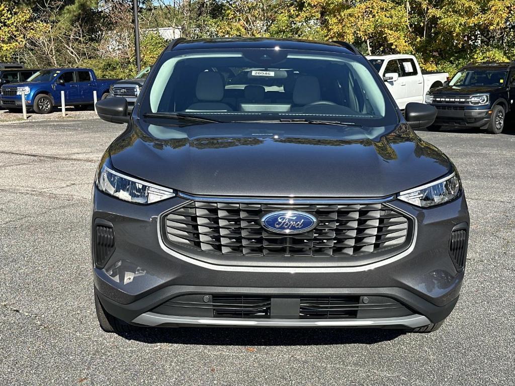 new 2026 Ford Escape car, priced at $29,275