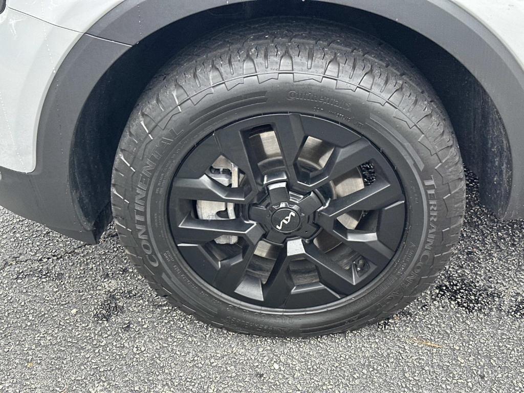 used 2024 Kia Telluride car, priced at $40,993