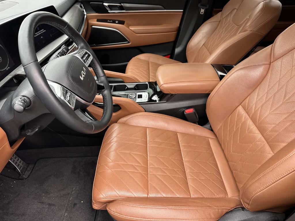 used 2024 Kia Telluride car, priced at $40,993