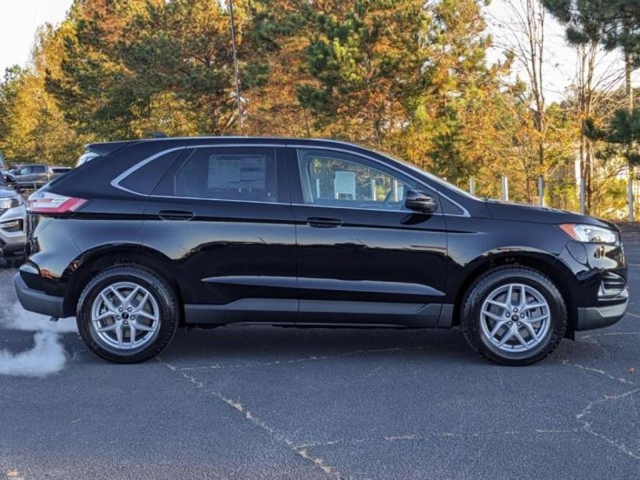 new 2024 Ford Edge car, priced at $35,110