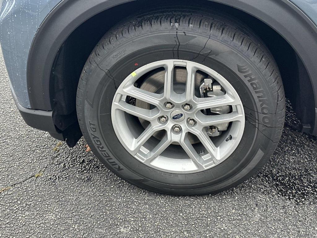 new 2026 Ford Explorer car, priced at $42,965