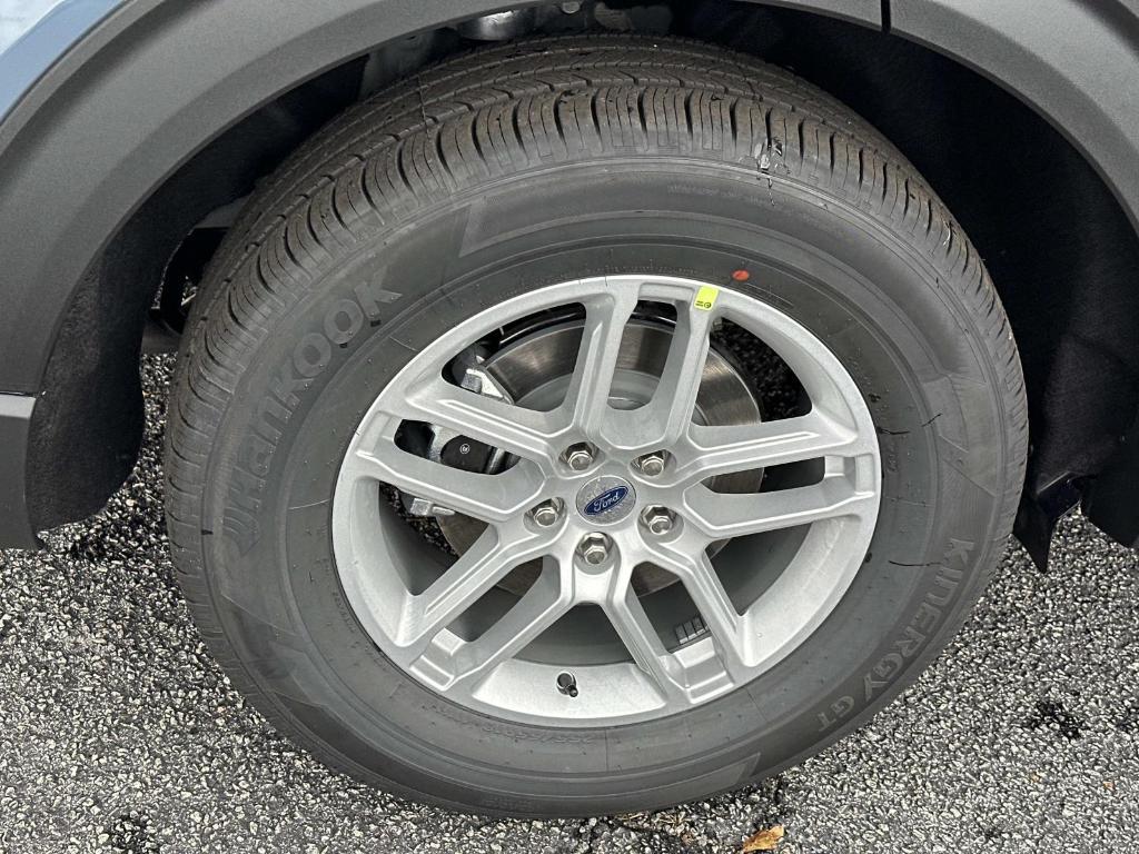 new 2026 Ford Explorer car, priced at $42,965