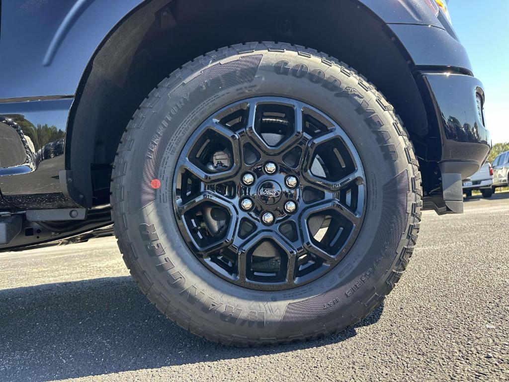 new 2025 Ford F-150 car, priced at $56,580