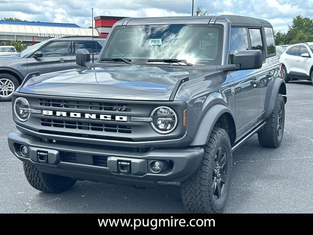 new 2025 Ford Bronco car, priced at $45,735