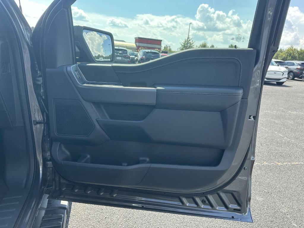 new 2025 Ford F-150 car, priced at $59,390
