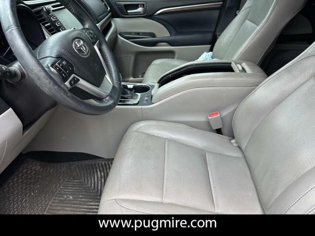 used 2016 Toyota Highlander Hybrid car, priced at $15,992