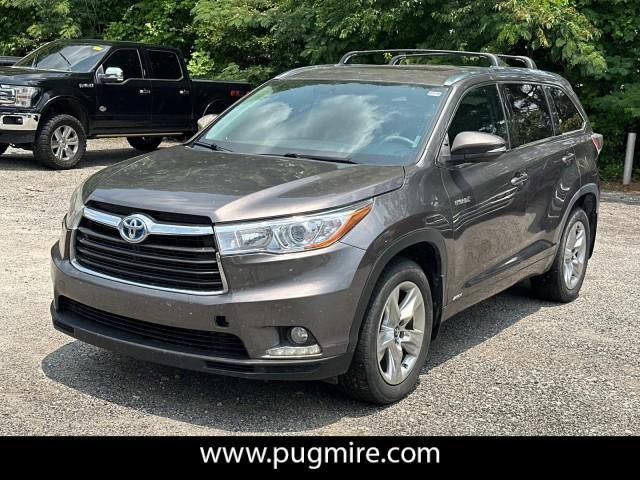 used 2016 Toyota Highlander Hybrid car, priced at $15,992