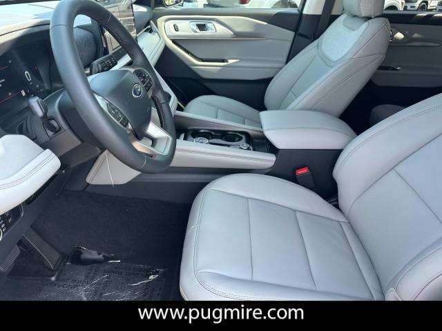 new 2025 Ford Explorer car, priced at $40,720