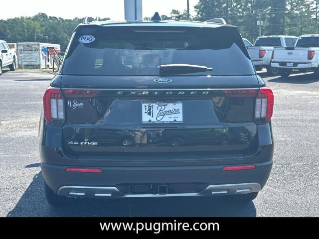 new 2025 Ford Explorer car, priced at $40,720