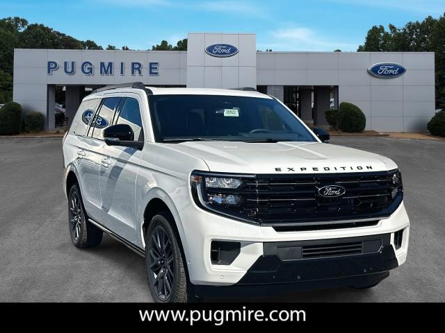 new 2025 Ford Expedition car, priced at $78,480