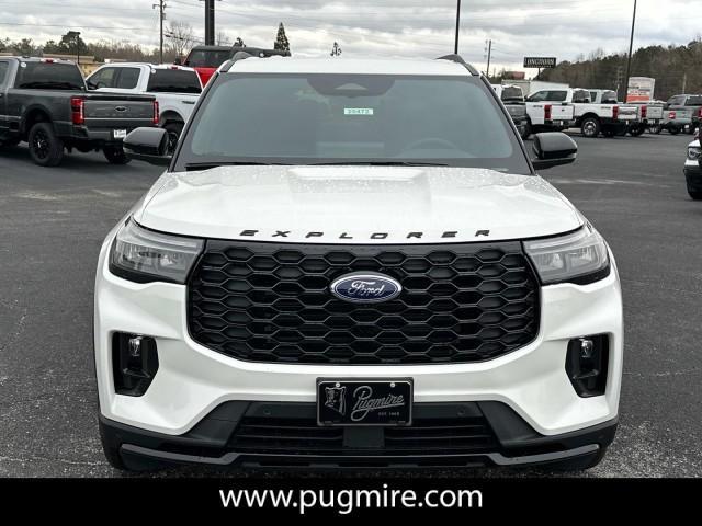 new 2025 Ford Explorer car