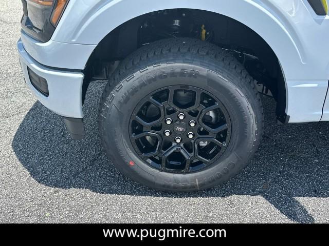 new 2025 Ford F-150 car, priced at $44,290