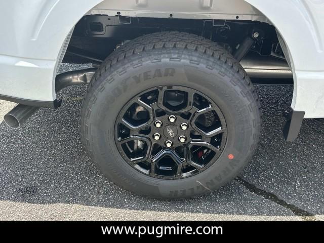 new 2025 Ford F-150 car, priced at $44,290