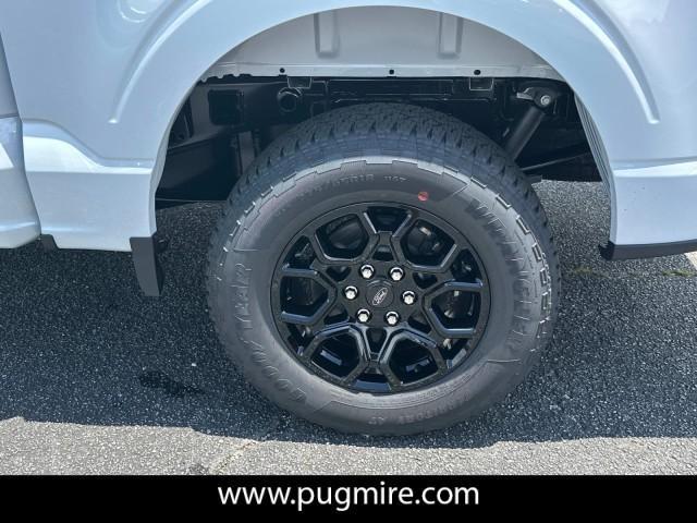 new 2025 Ford F-150 car, priced at $44,290