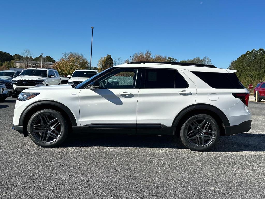 new 2025 Ford Explorer car